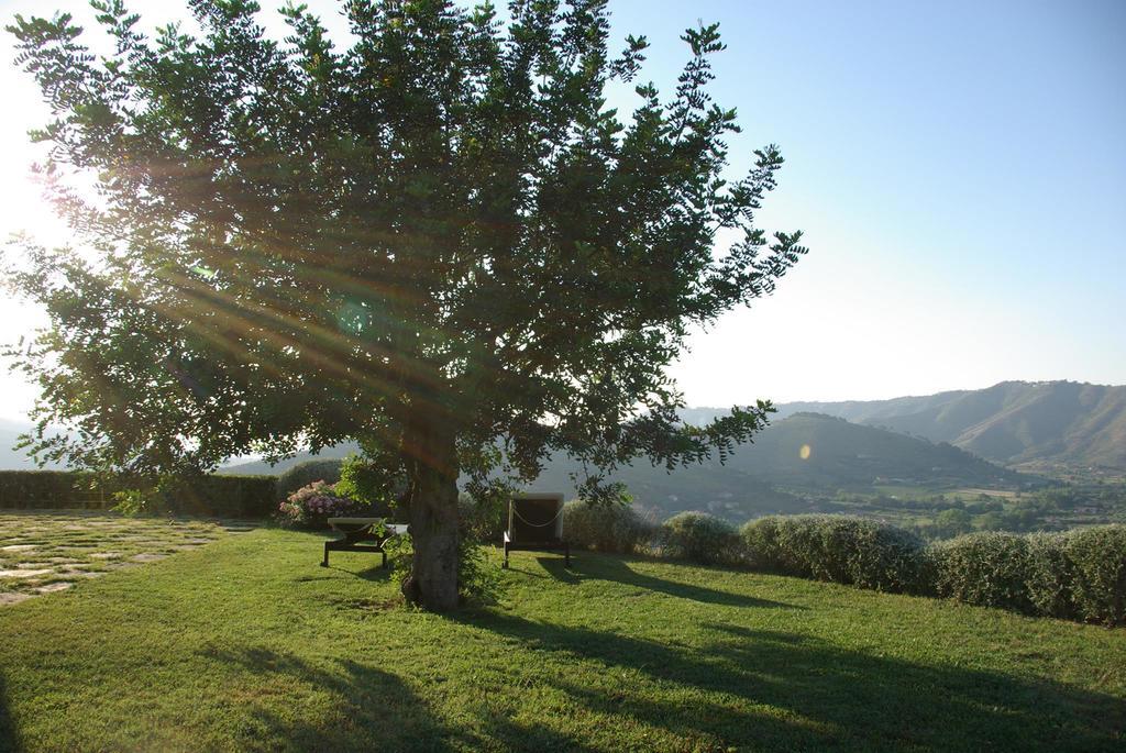 Sulle Onde Della Collina Villa Montecorice Luaran gambar